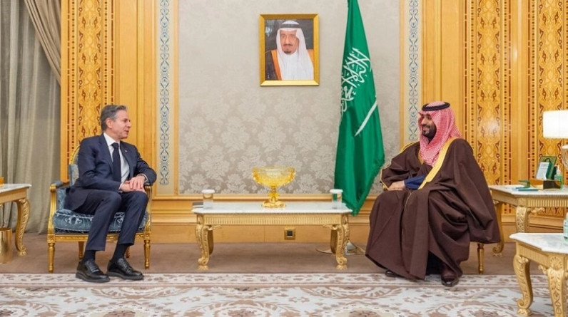 وزراء خارجية عرب يجتمعون في السعودية للتشاور بشأن الحرب على غزة